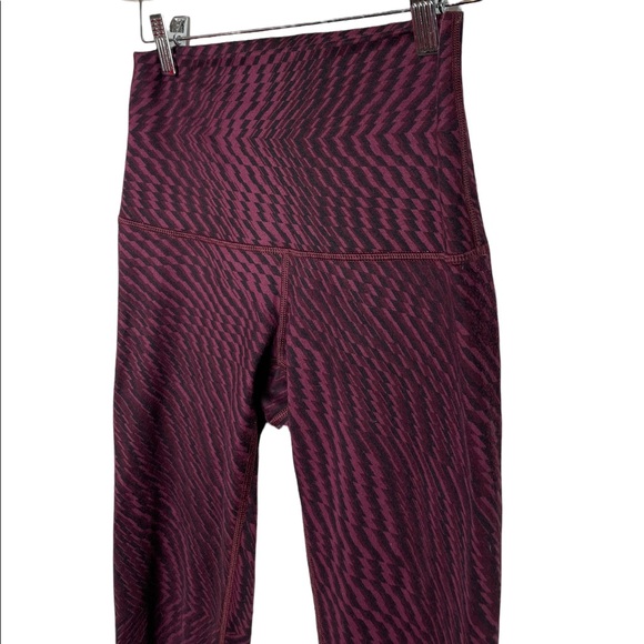 lululemon | Wunder Under Pant (Hi-Rise) Shifted Horizon Red Grape Black 4 - Picture 3 of 6
